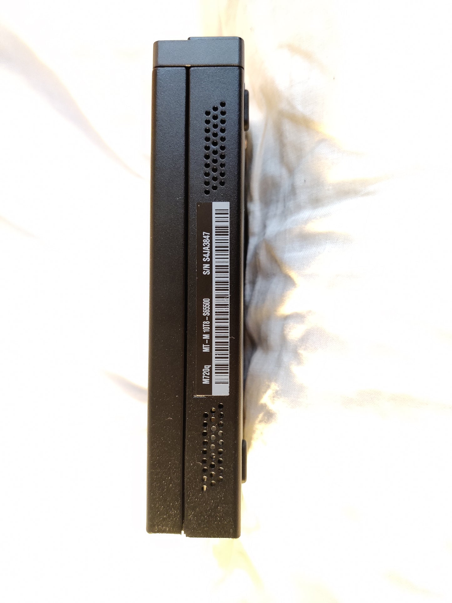 Mini pc LENOVO ThinkCentre M720q core i3-8100T RAM 8 GO, SSD 256 GO