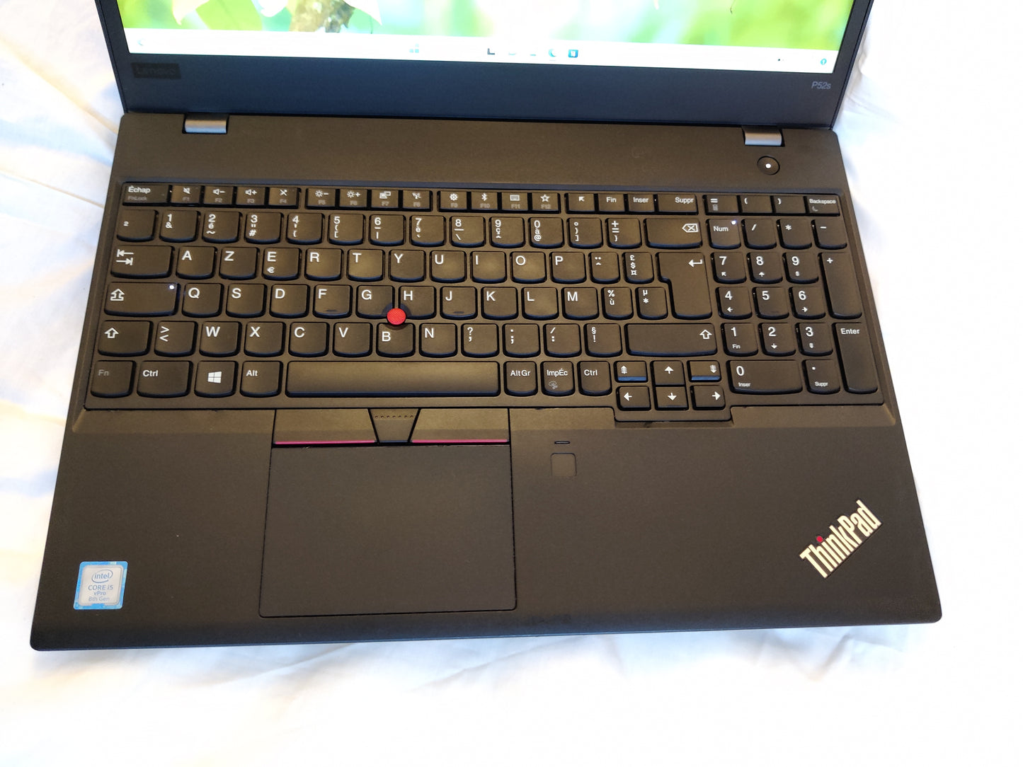 LENOVO Thinkpad P52S CORE I5-8350U Vpro, 15,6" , SSD 512GO, RAM 32 GO. Double cartes graphiques, FHD