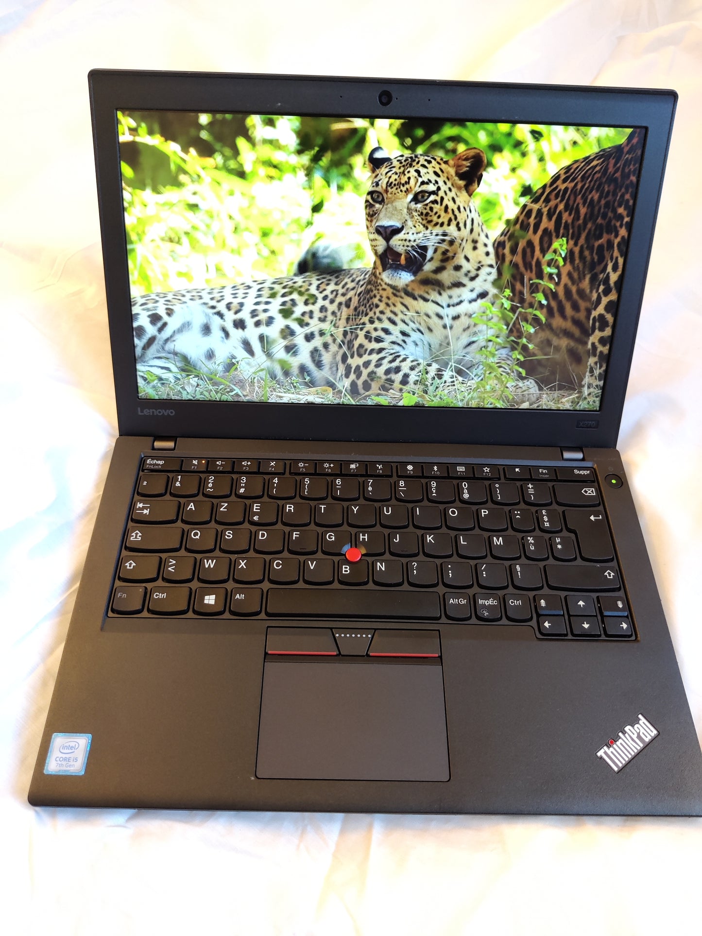 LENOVO ThinkPad X270 CORE I5-7300U double batterie , 8GO RAM, SSD 240 GO