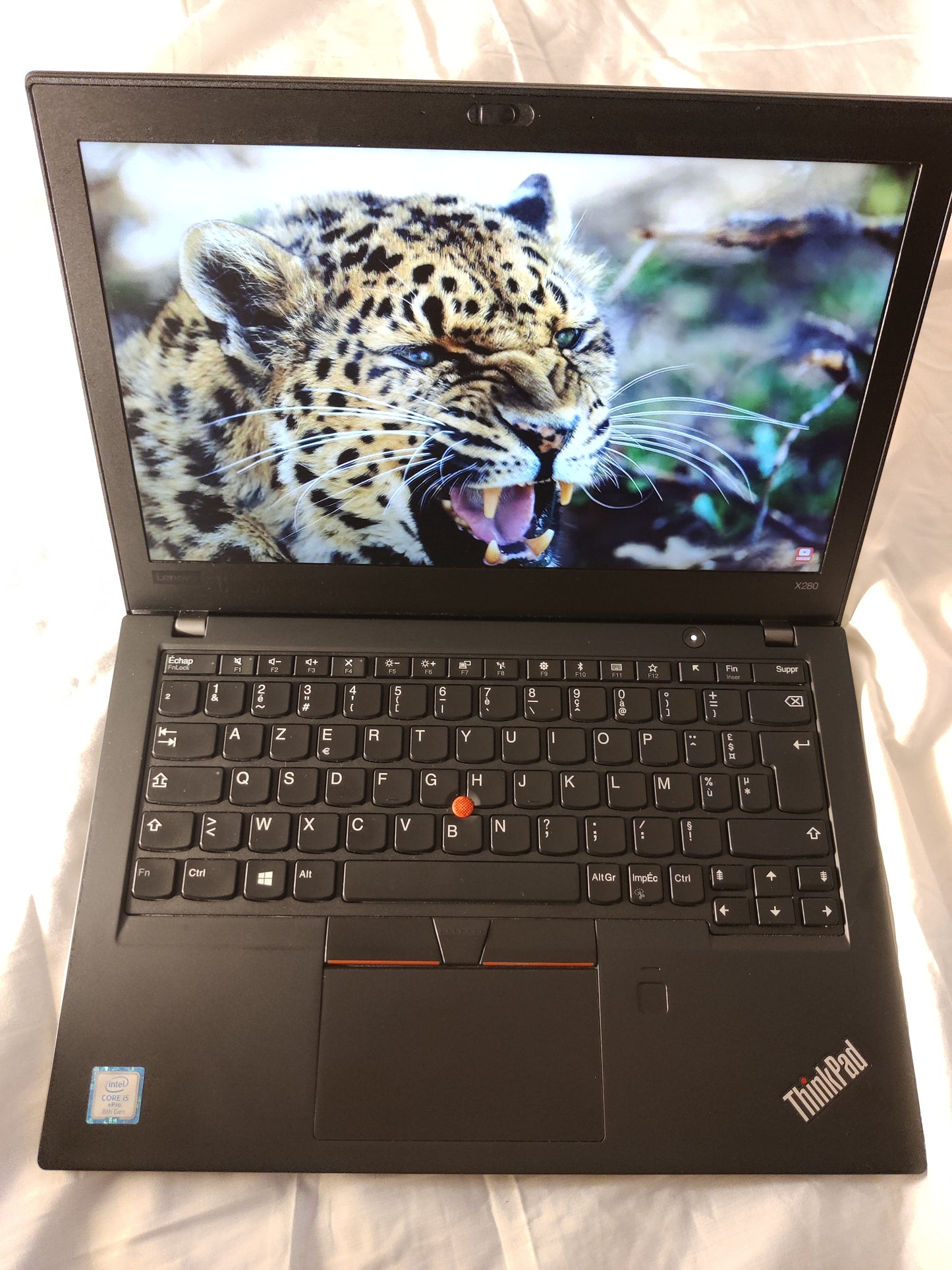 Ultrabook LENOVO THINKPAD X280 FHD CORE I5-8350U Vpro SSD 256 GO NVME RAM 8 GO Windows 11 Pro