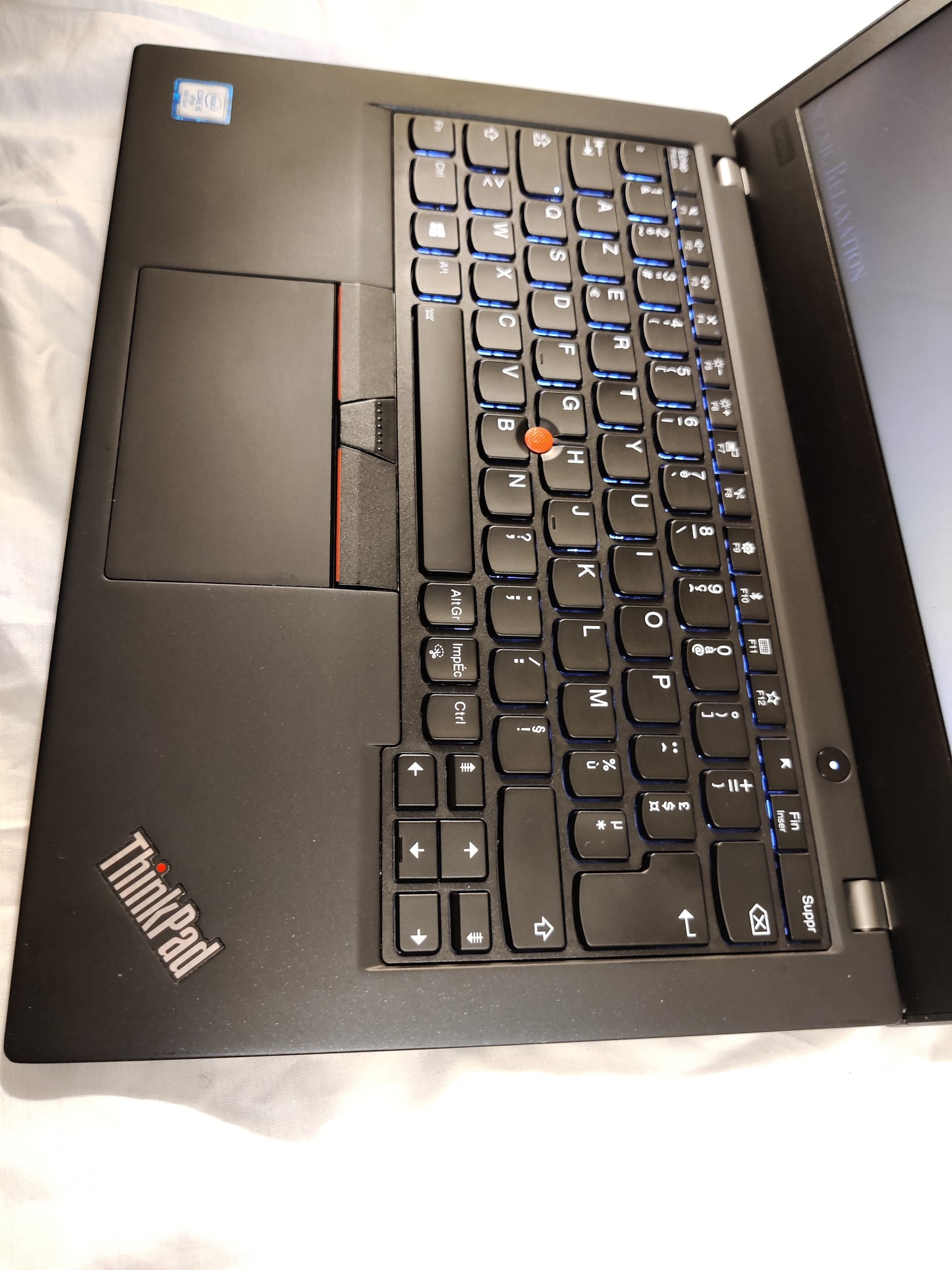 Ultrabook LENOVO Thinkpad X280 CORE I5-8350U vpro SSD NVME RAM 16 GO SSD 512GO. Rétro éclairé
