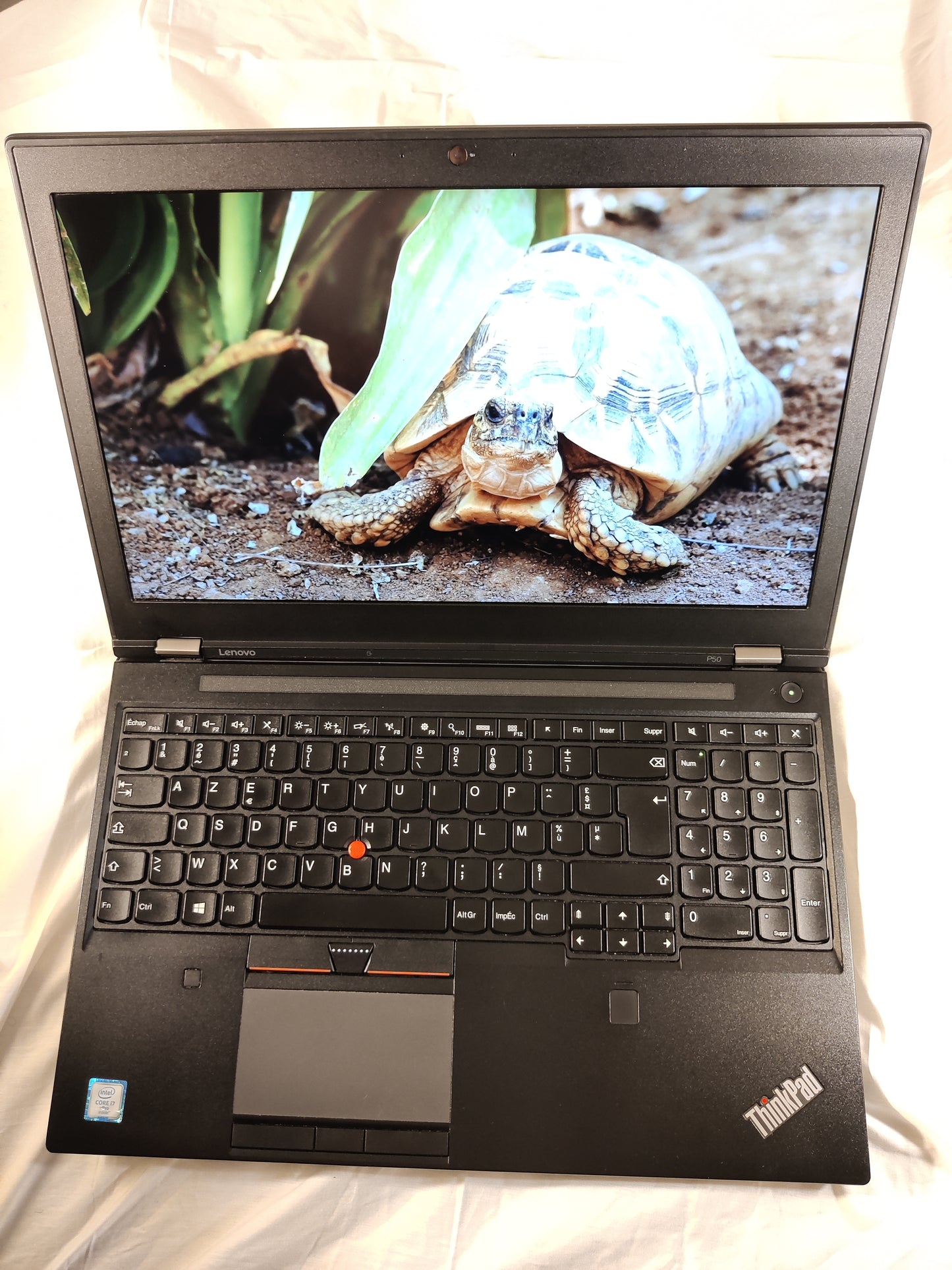 GAMER LENOVO Thinkpad P50 CORE I7-6820HQ Vpro, 15,6" , SSD 512GO, RAM 16GO. Double cartes graphiques, FHD