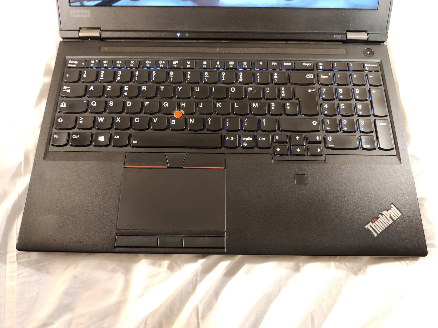 GAMER LENOVO THINKPAD P52 CORE I7-8750H , 15,6" , SSD 512 GO , RAM 32GO. DOUBLE CARTES GRAPHIQUES, FHD