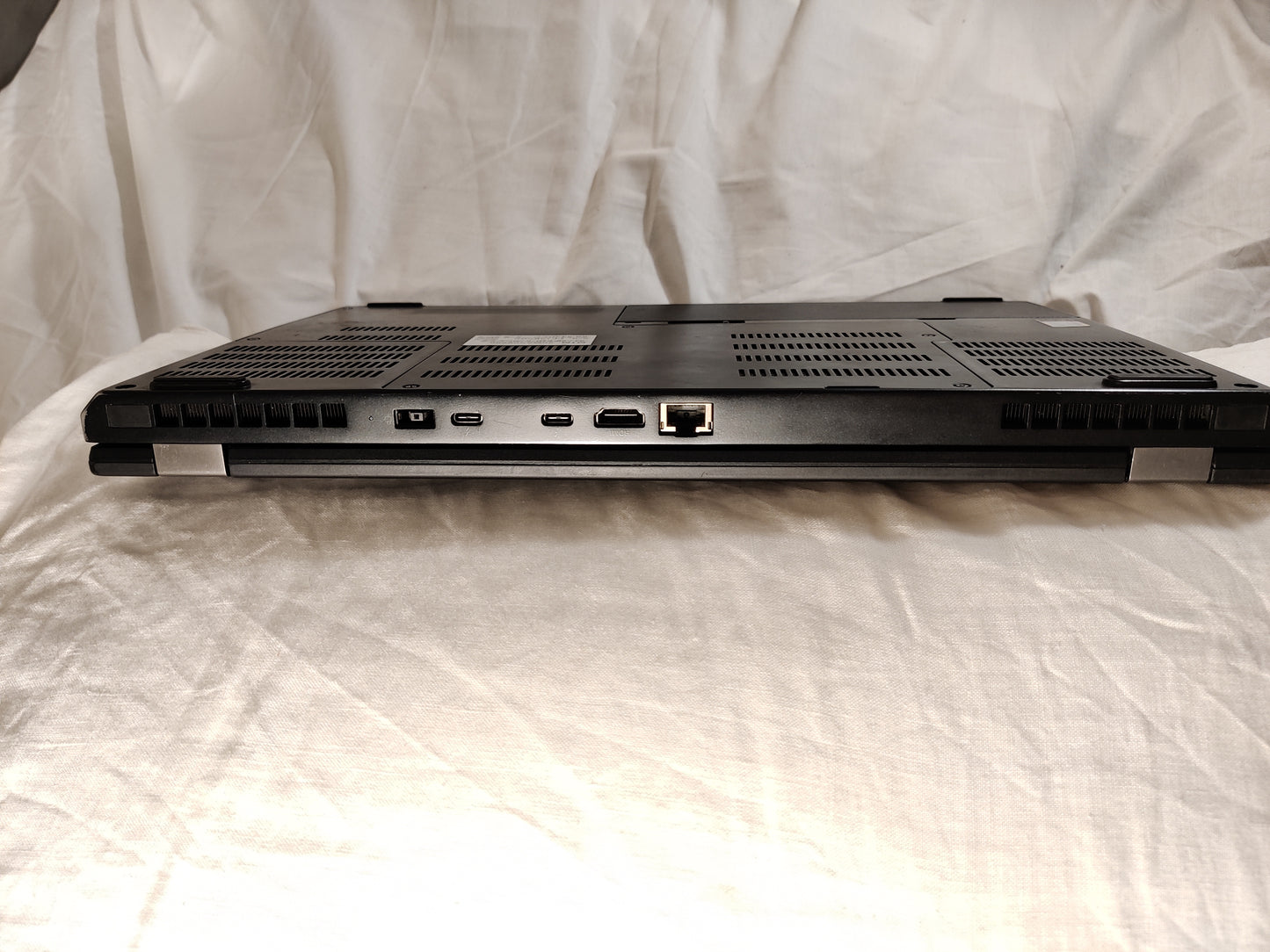 GAMER LENOVO THINKPAD P52 CORE I7-8750H , 15,6" , SSD 512 GO , RAM 32GO. DOUBLE CARTES GRAPHIQUES, FHD