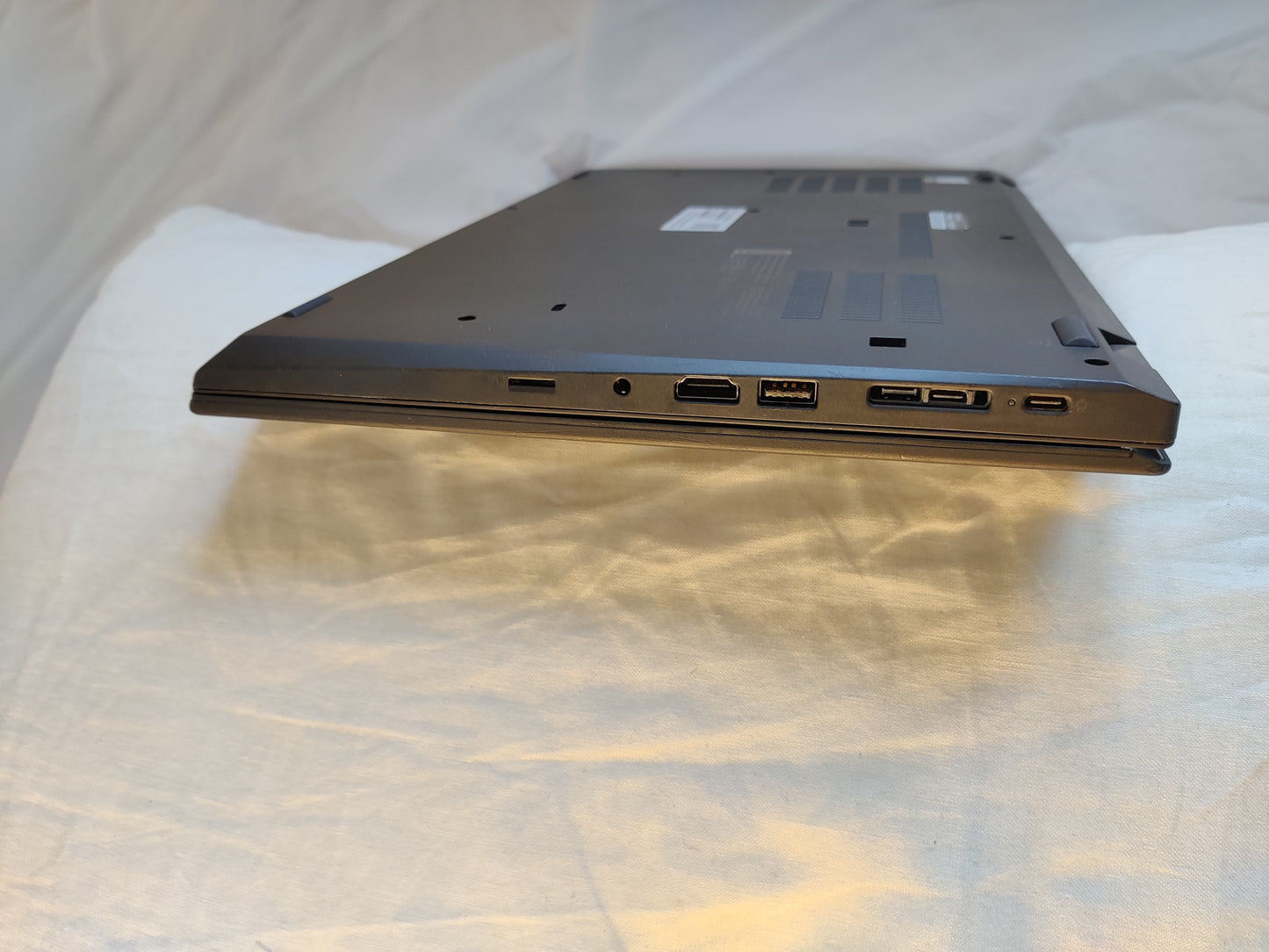 LENOVO Thinkpad P53S CORE I7-8565U Vpro, 15,6" , SSD 512GO, RAM 16 GO. Double cartes graphiques, FHD