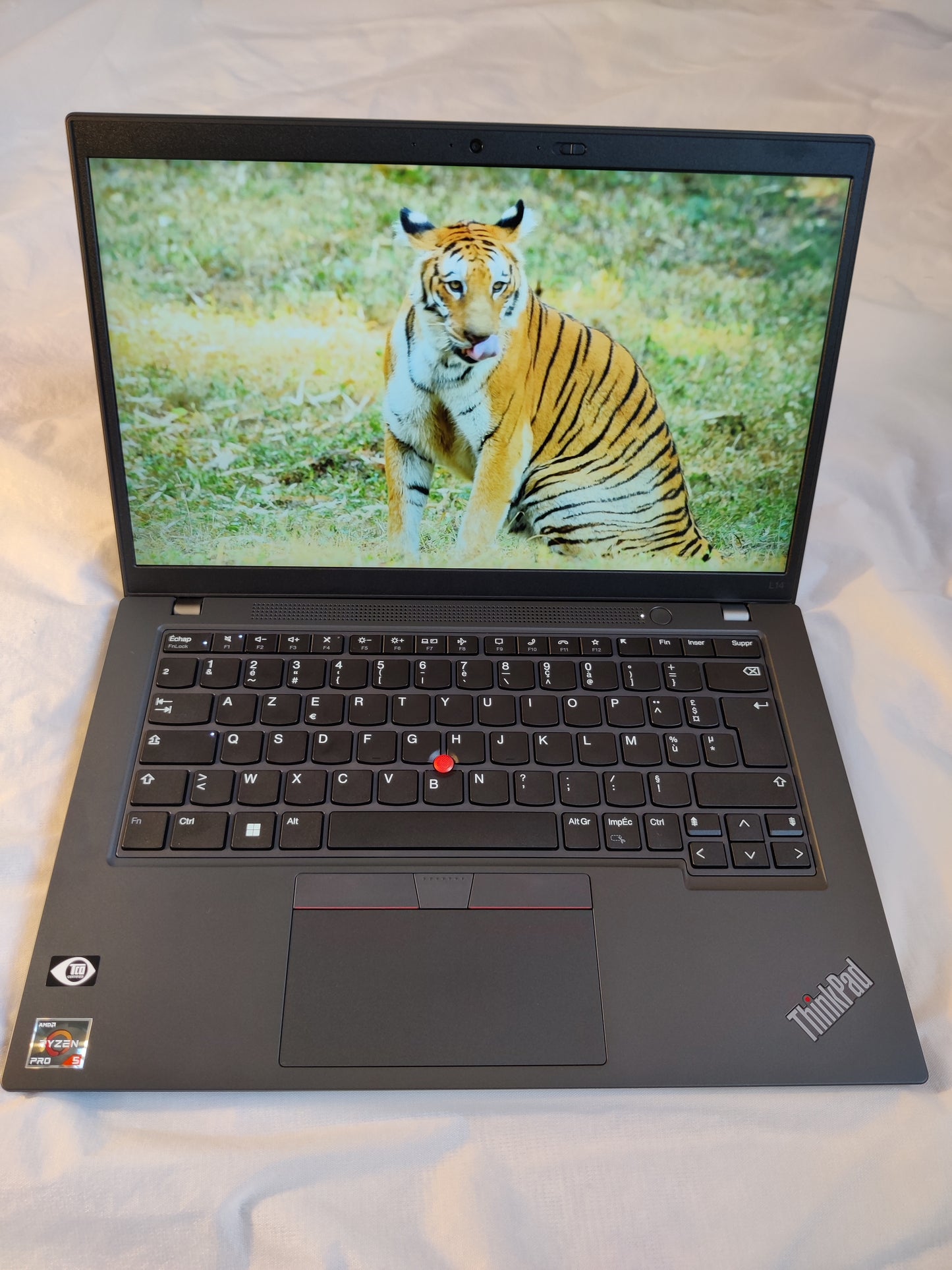 ULTRABOOK LENOVO L14 Gen 3 , AMD Ryzen 5 Pro 5675U, RAM 16 GO, SSD 256 GO 14" FHD