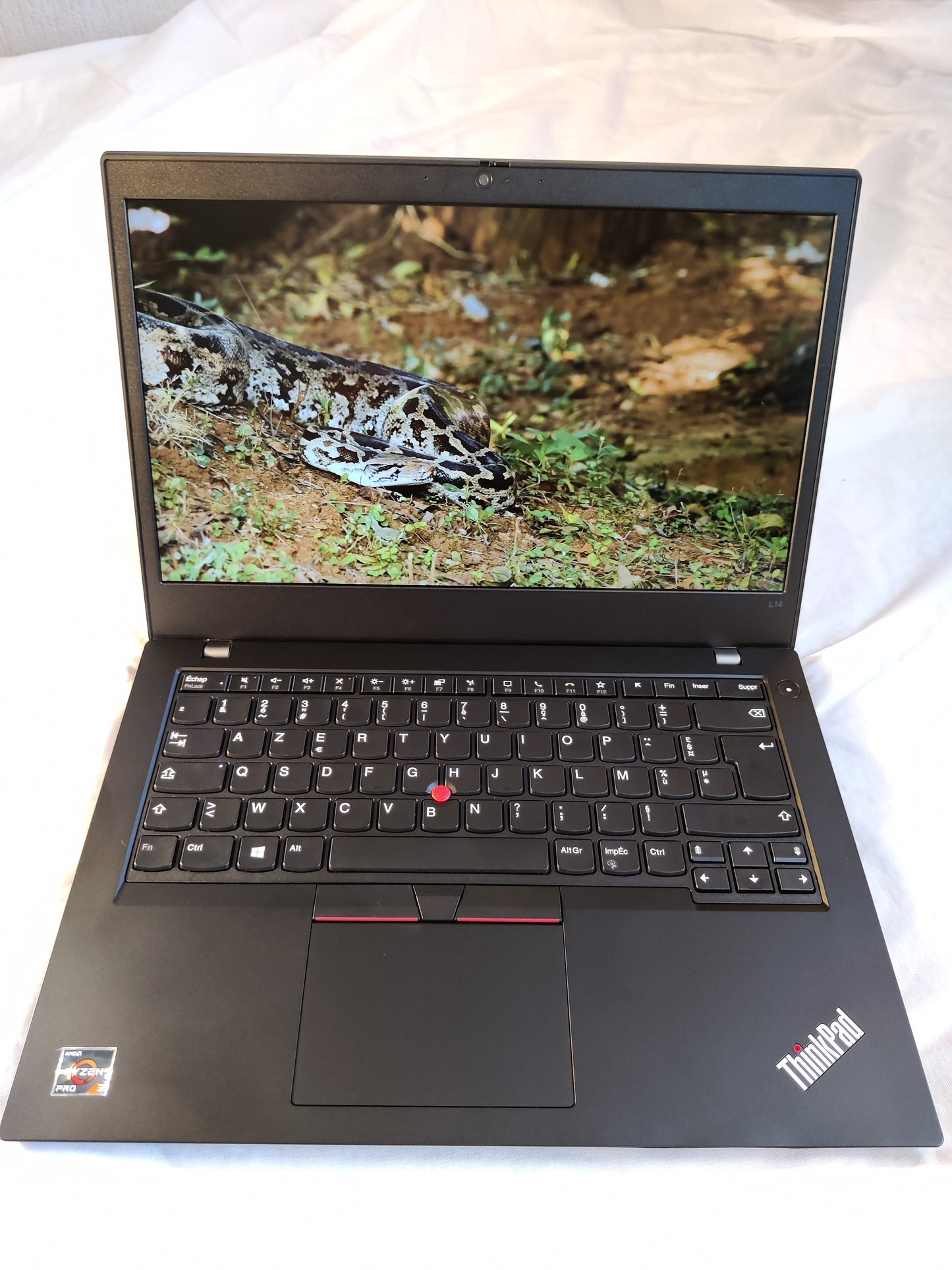 ULTRABOOK LENOVO L14 , AMD Ryzen 3 PRO 4450U, RAM 16 GO, SSD 512 GO 14" FHD