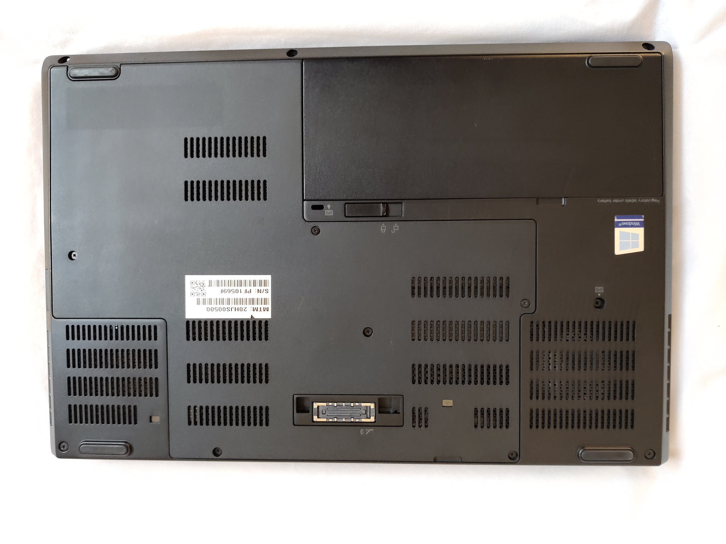 GAMER PRO LENOVO Thinkpad P51 CORE I7-7820HQ Vpro, 15,6" , SSD 512GO, RAM 32GO. Double cartes graphiques, FHD