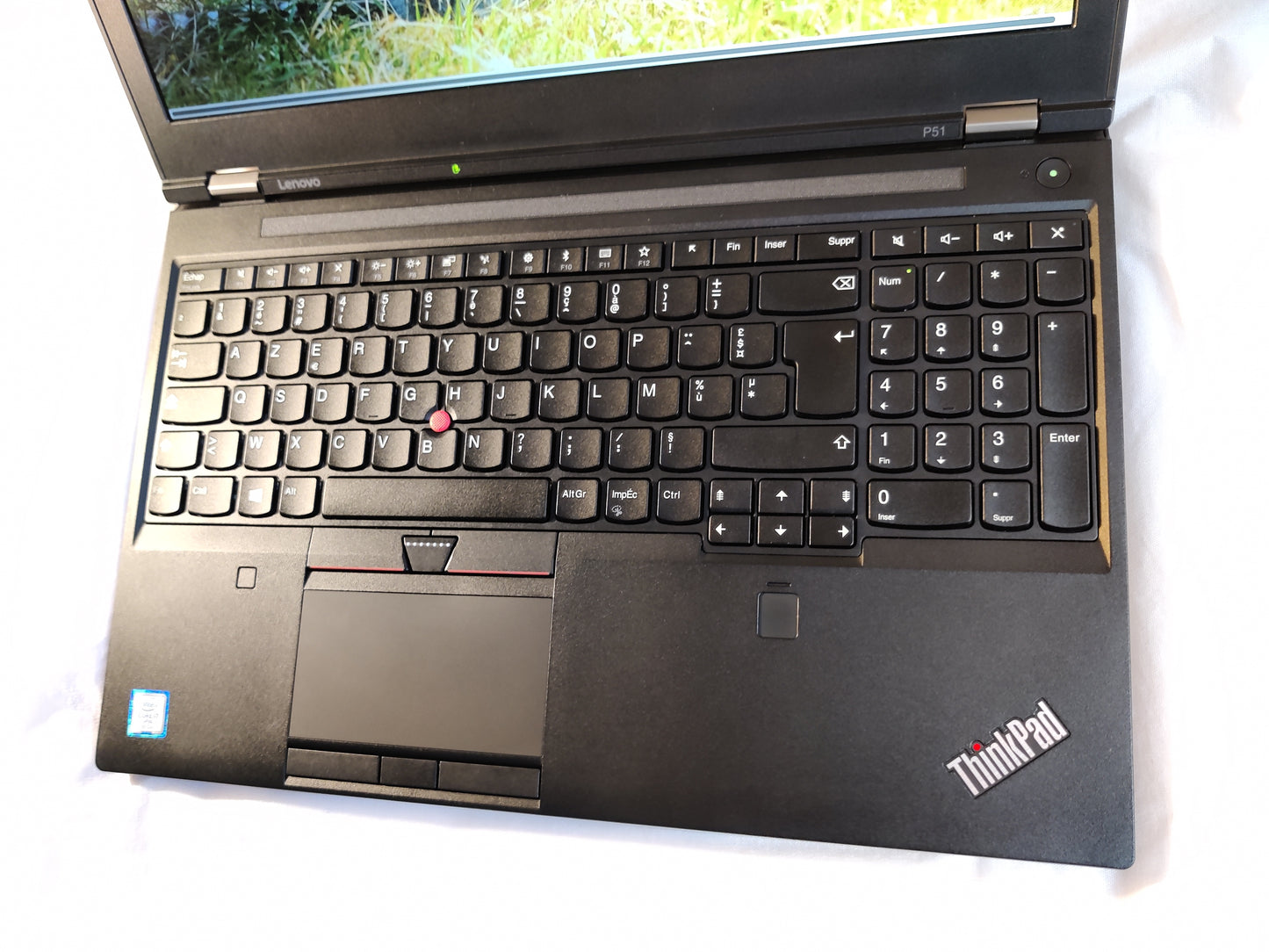 GAMER PRO LENOVO Thinkpad P51 CORE I7-7820HQ Vpro, 15,6" , SSD 512GO, RAM 32GO. Double cartes graphiques, FHD