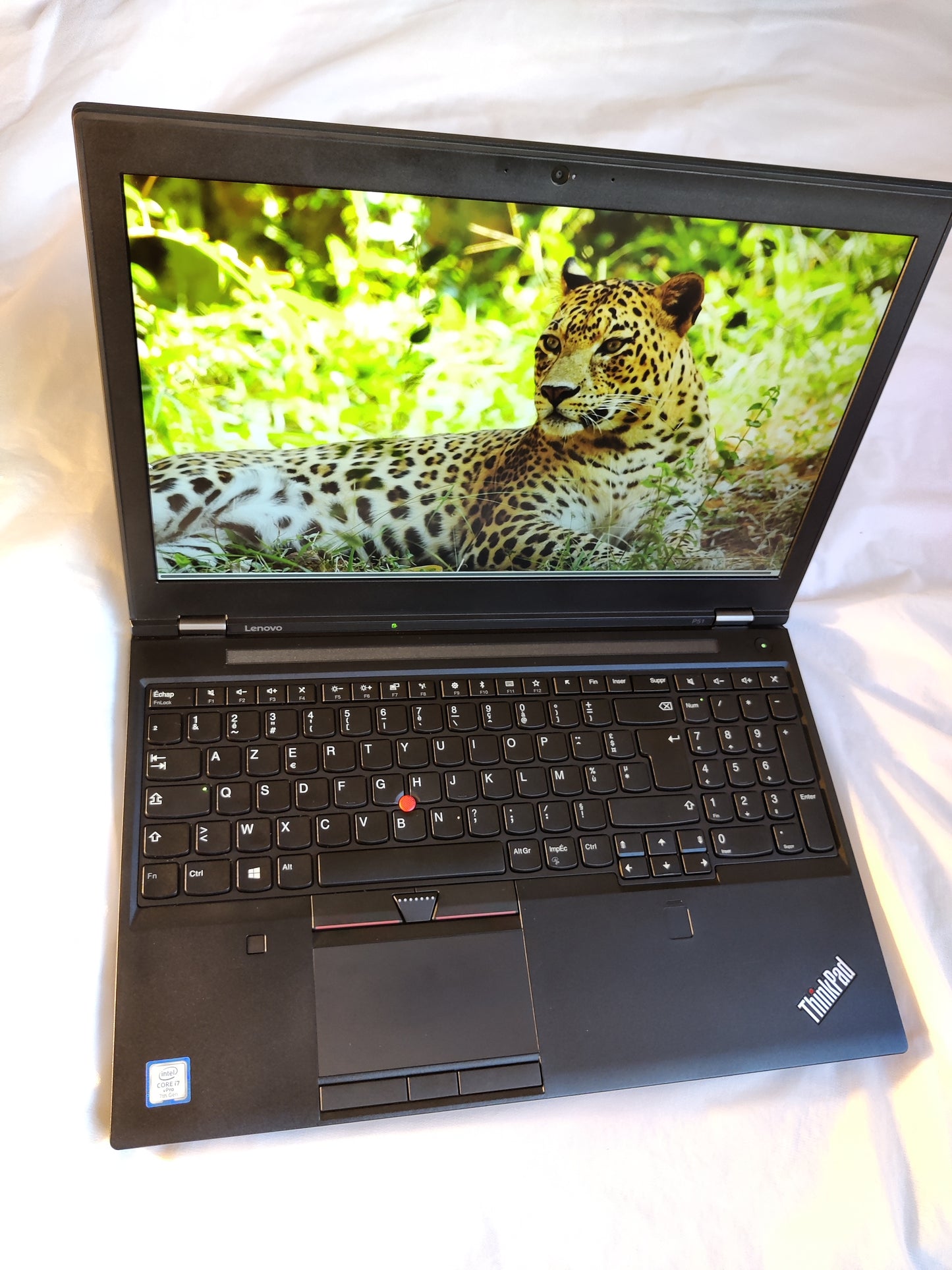 GAMER PRO LENOVO Thinkpad P51 CORE I7-7820HQ Vpro, 15,6" , SSD 512GO, RAM 32GO. Double cartes graphiques, FHD