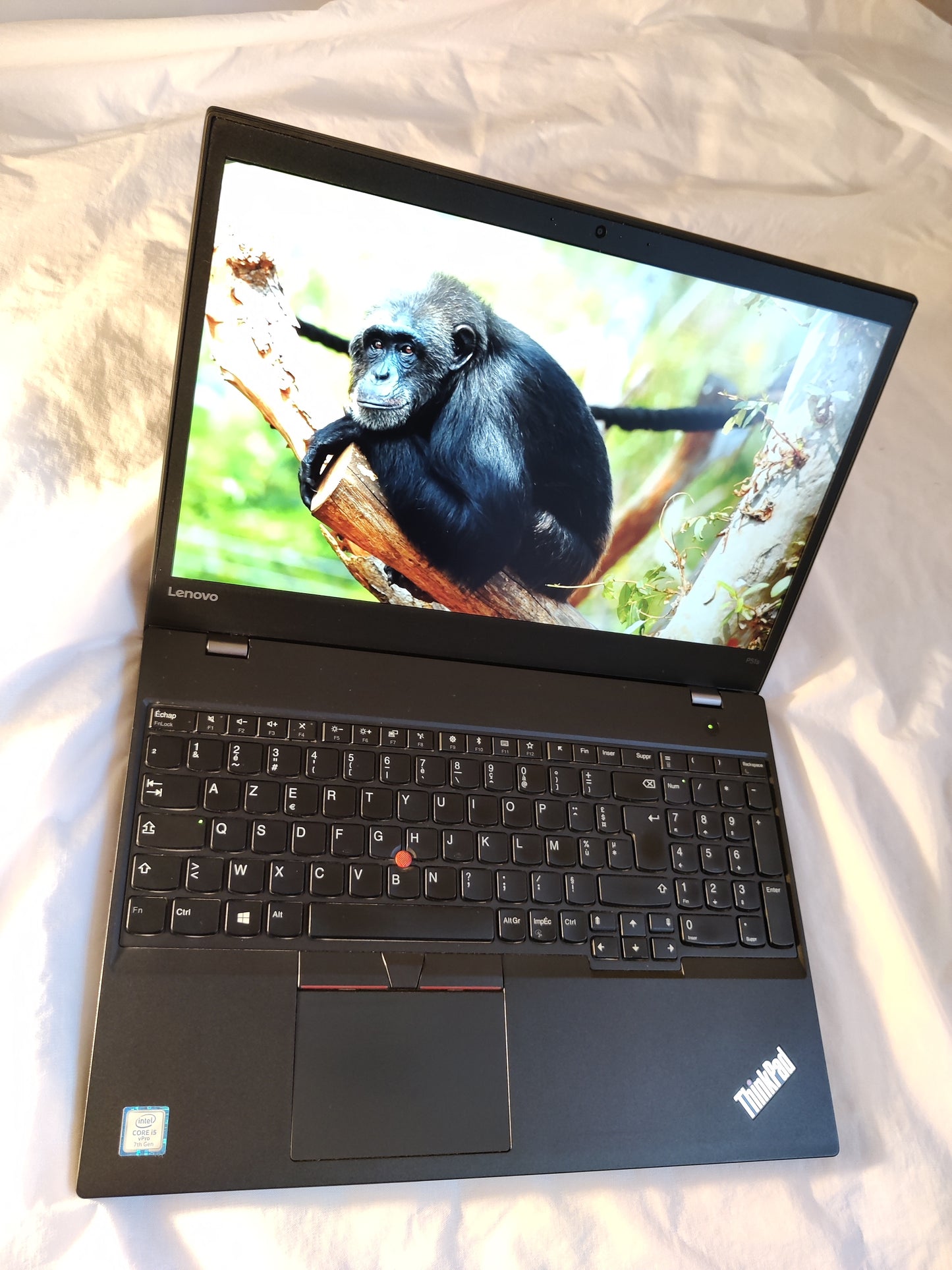 LENOVO Thinkpad P51S CORE I5-7300U Vpro, 15,6" , SSD 240GO, RAM 16 GO. Double cartes graphiques, FHD