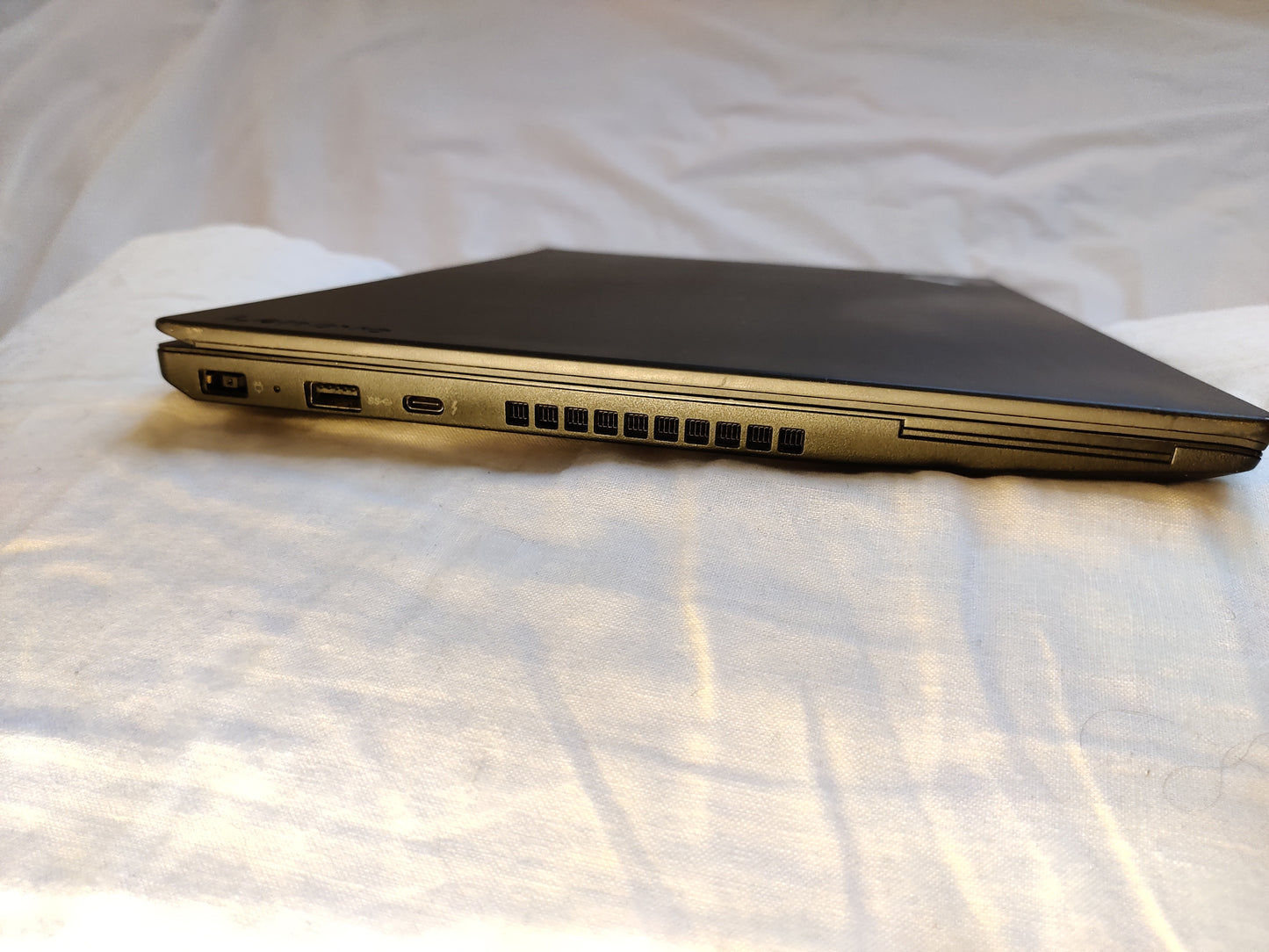LENOVO Thinkpad P51S CORE I5-7300U Vpro, 15,6" , SSD 240GO, RAM 16 GO. Double cartes graphiques, FHD
